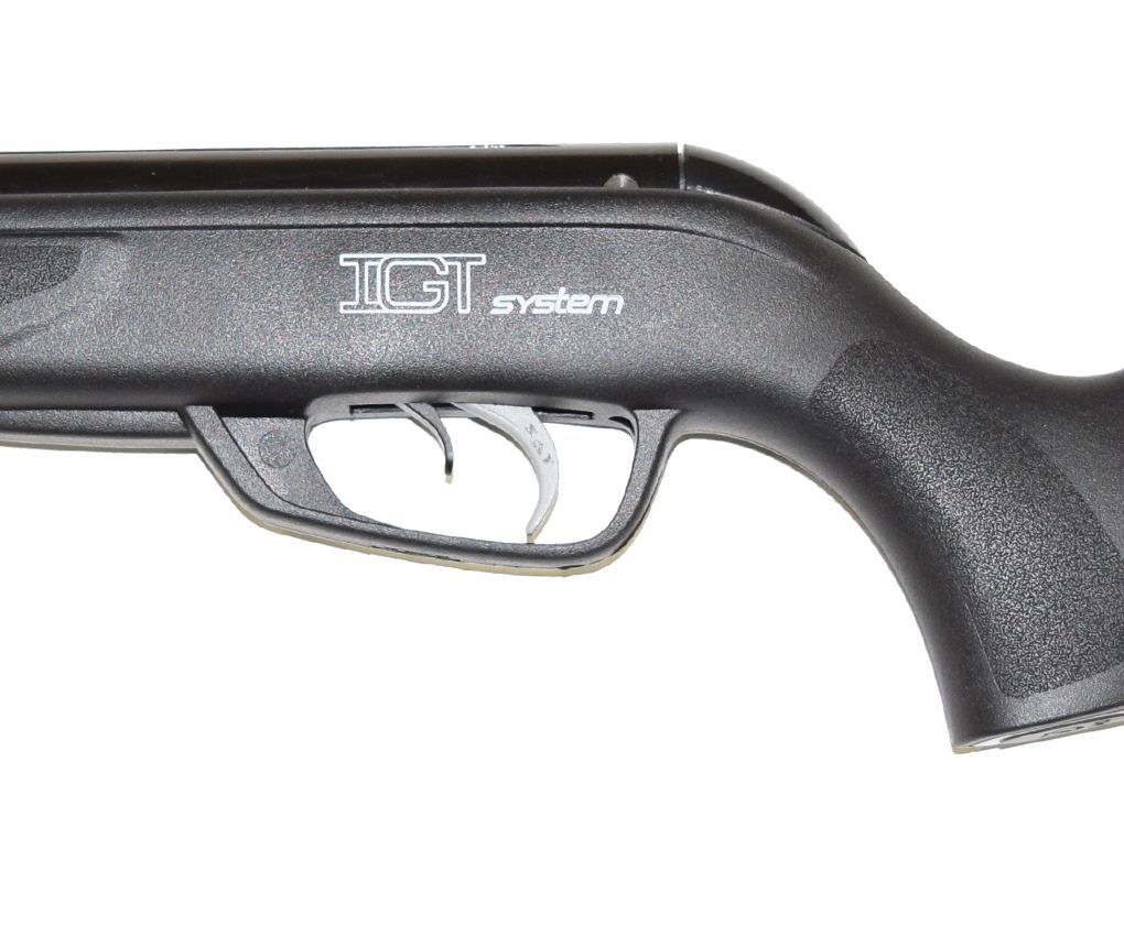 Винтовка пневматическая Black Shadow, к.4,5 (пласт.),